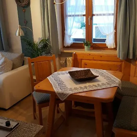 Haus Beim Stein Apartamento